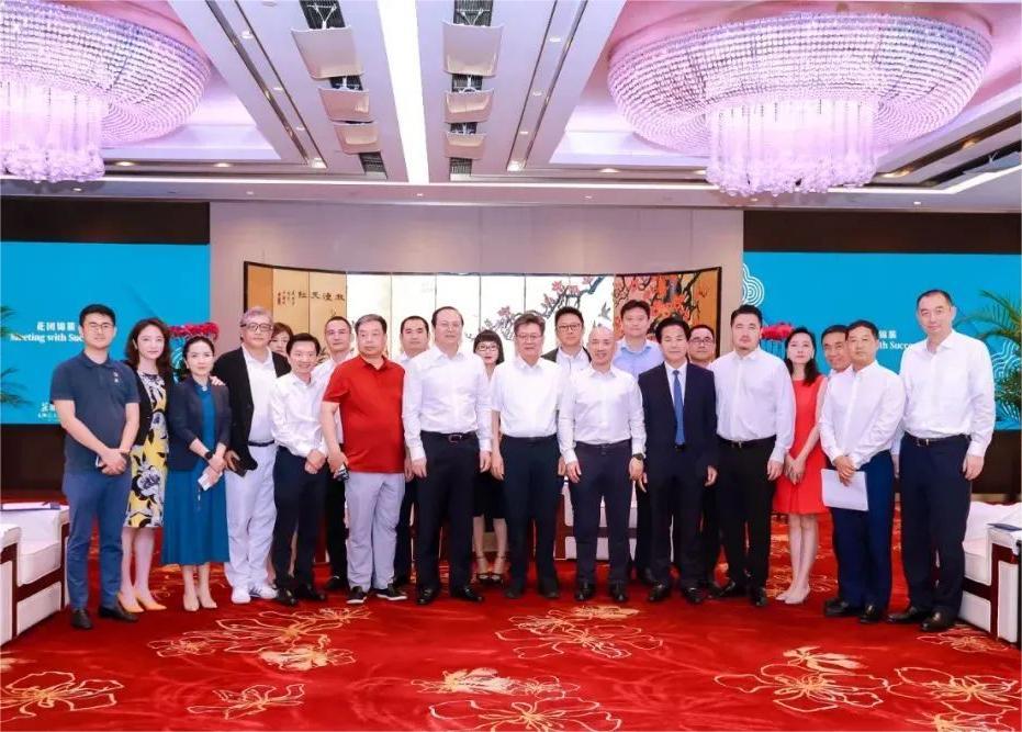 尊龙凯时董事长李军赴广州考察交流