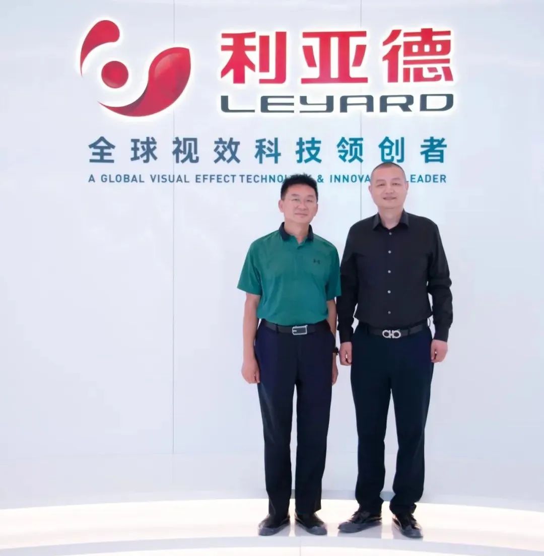 安徽省科技馆馆长方波一行莅临尊龙凯时南方总部旅行调研