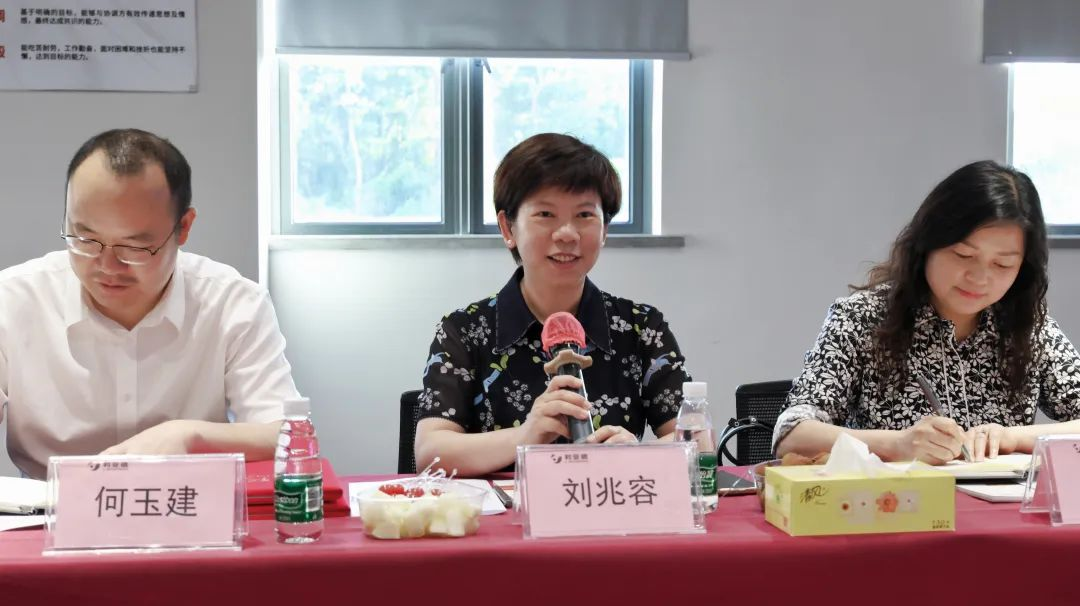 尊龙凯时与成都会郫都区告竣战略相助 推动成都影视城建设